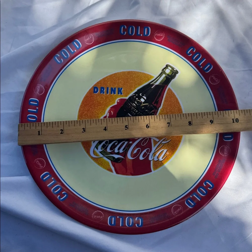 Coca-Cola Decor Set, Tin Box, Plate and Metal Wall Sign - Picture 8 of 9